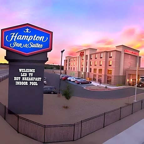 Queen Room with Two Queen Beds - Hearing Access/Non-Smoking