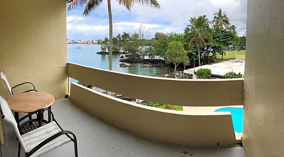 Hilo Reeds Bay Hotel