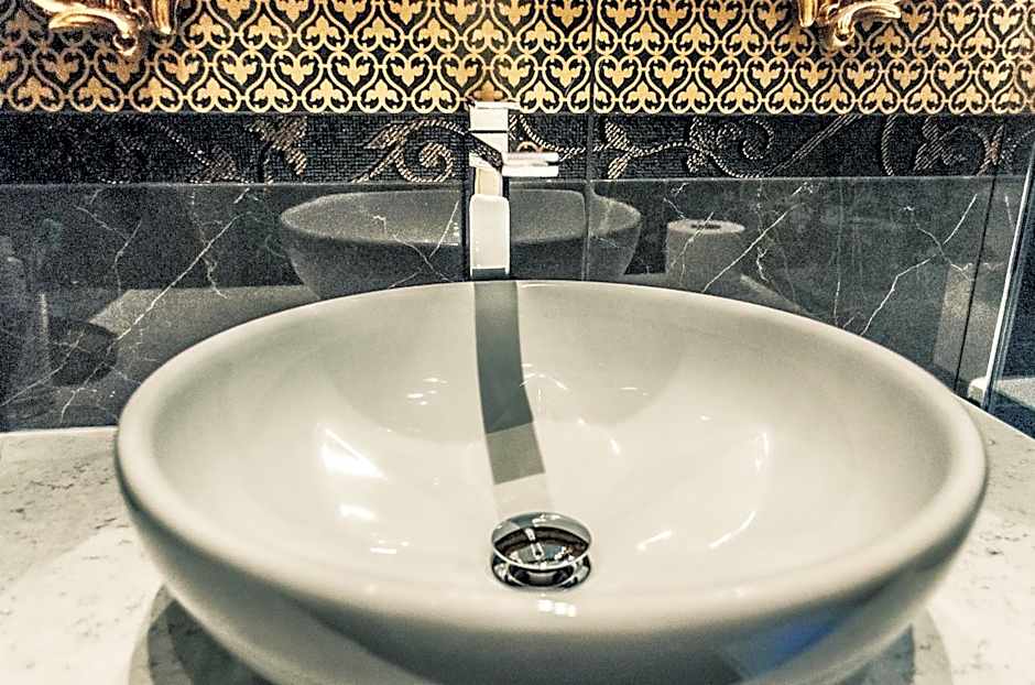 Impero Vaticano Suites Guest House