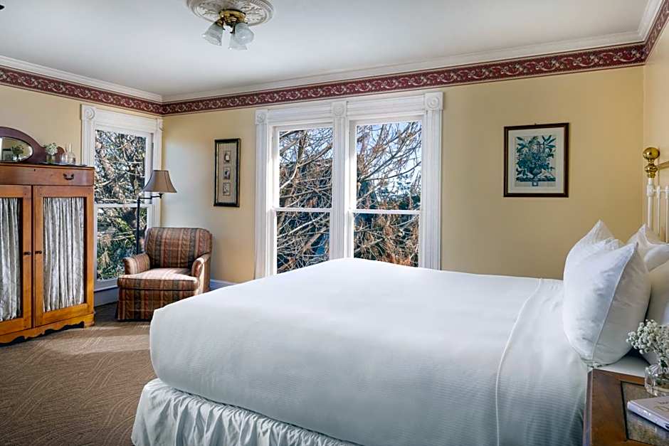 Centrella Hotel, a Kirkwood Collection Hotel