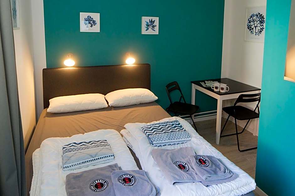 Flensbed Hotel & Hostel