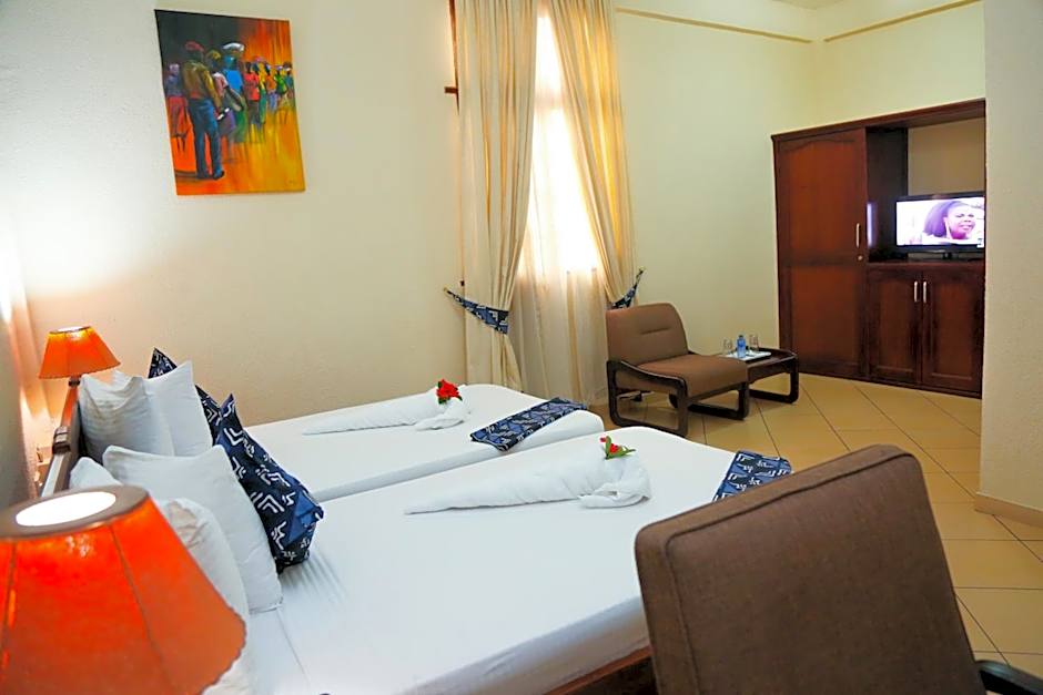 Coconut Grove Regency Hotel