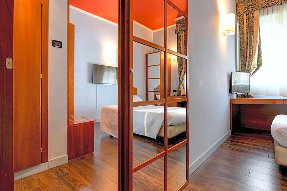 Hotel City