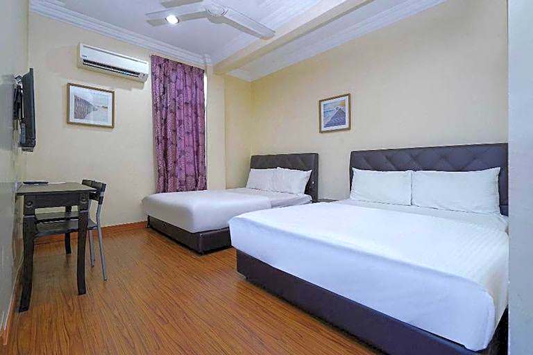 M S Hotel, Tengku Kelana KTM Klang