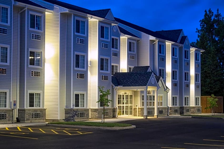 Microtel Inn & Suites by Wyndham Sault Ste. Marie