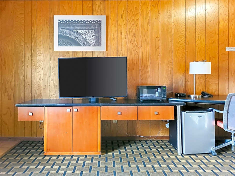 Americas Best Value Inn Hinckley