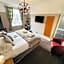 Hedley House Hotel & Apartments
