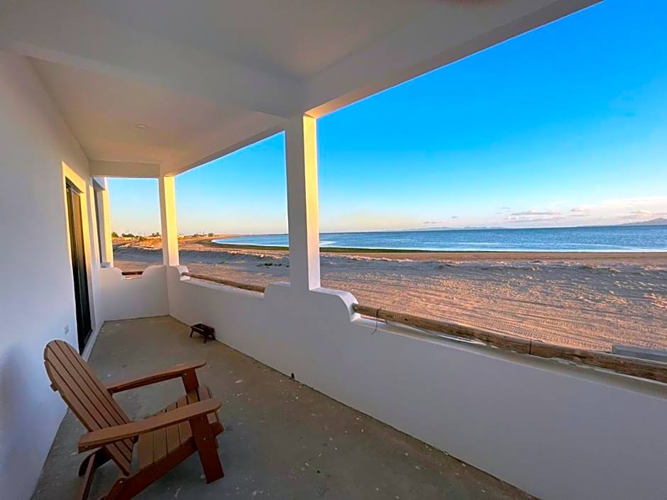 Hotel- Whale Tours and Sport fishing Vista Mag-Bay