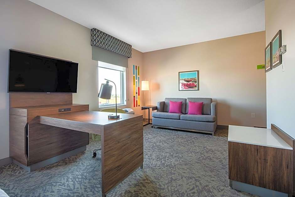 Hampton Inn By Hilton & Suites Edmonton St. Albert, AB
