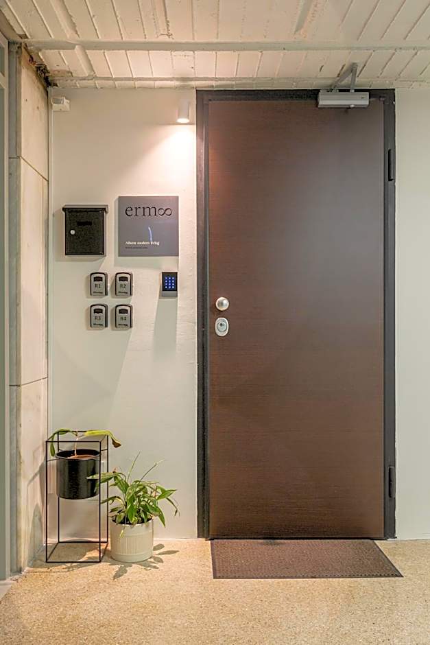 Ermoo Athens Modern Living