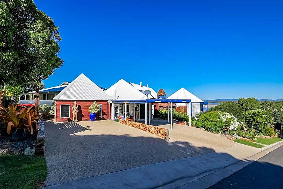 1770 Sovereign Lodge Retreat