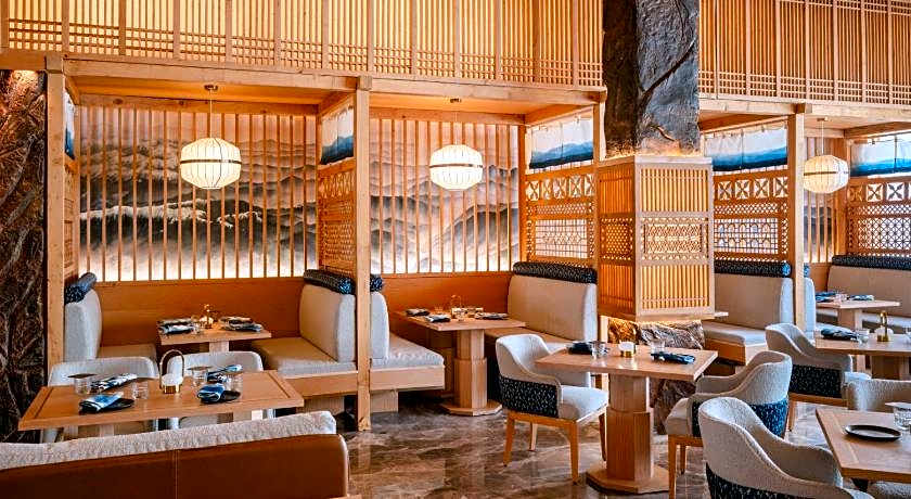 The Grand Dragon Hotel