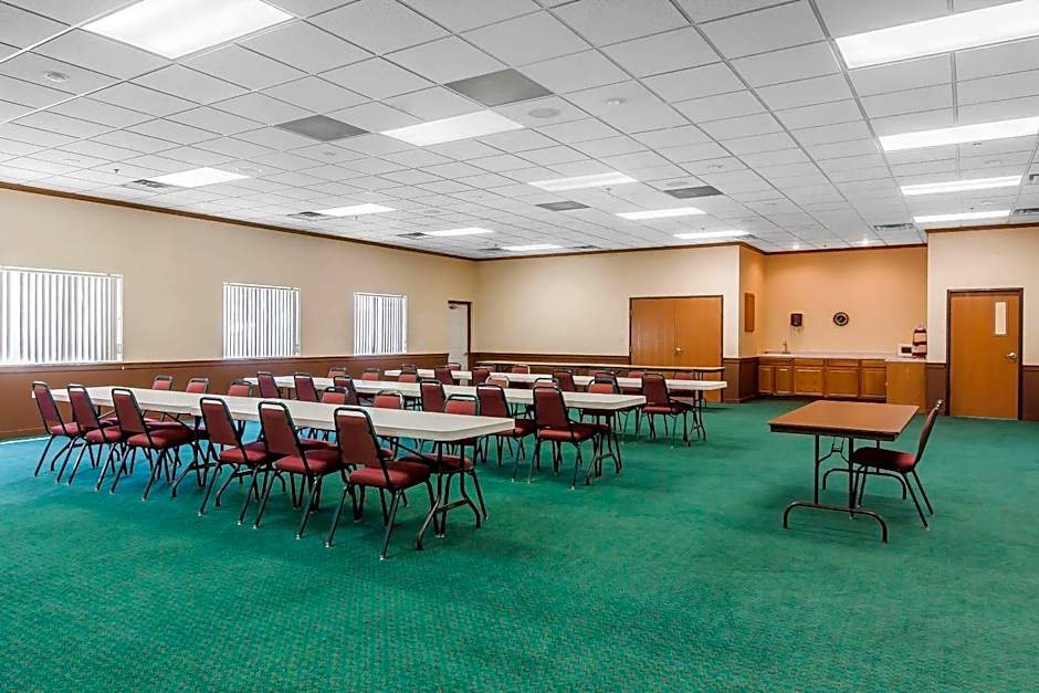 Rodeway Inn Holdrege