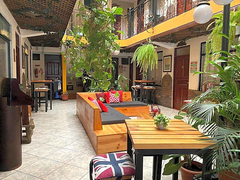 Hotel Amón Real