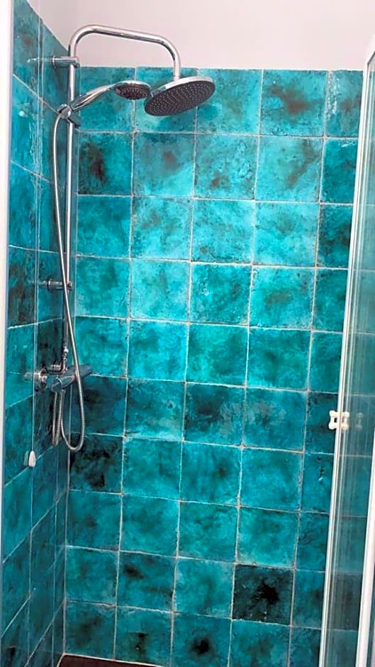 Nnakkara Guest House