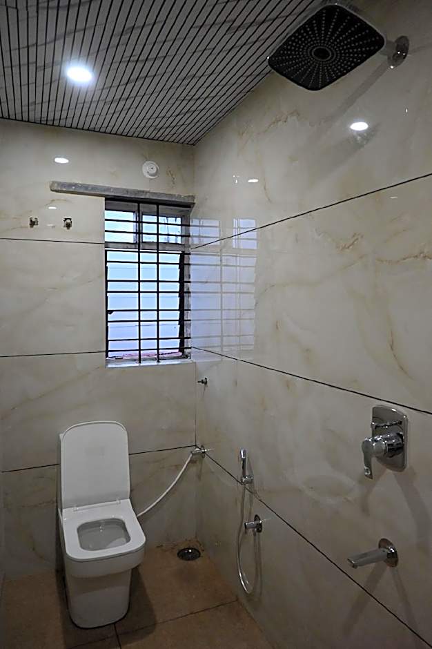 iROOMZ Hotel Vishwa Lodging