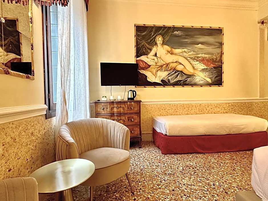 Casa Alla Fenice