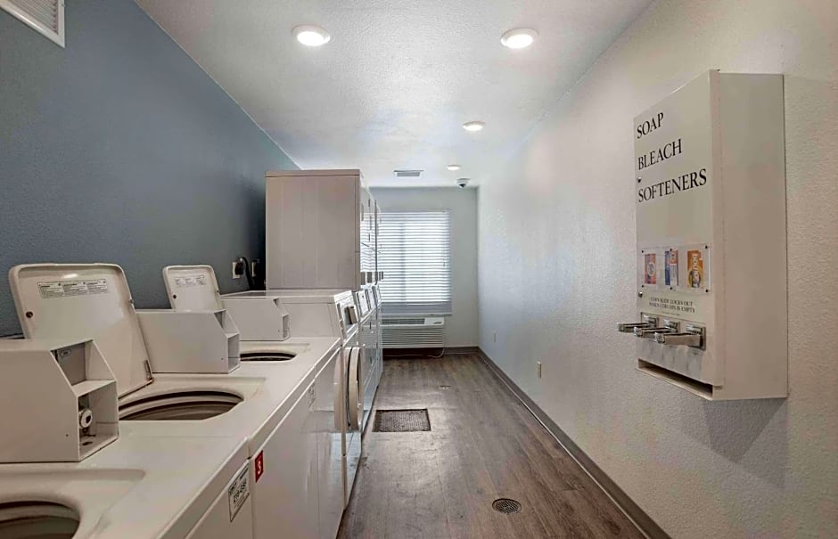 Extended Stay America Select Suites - Panama City - Callaway