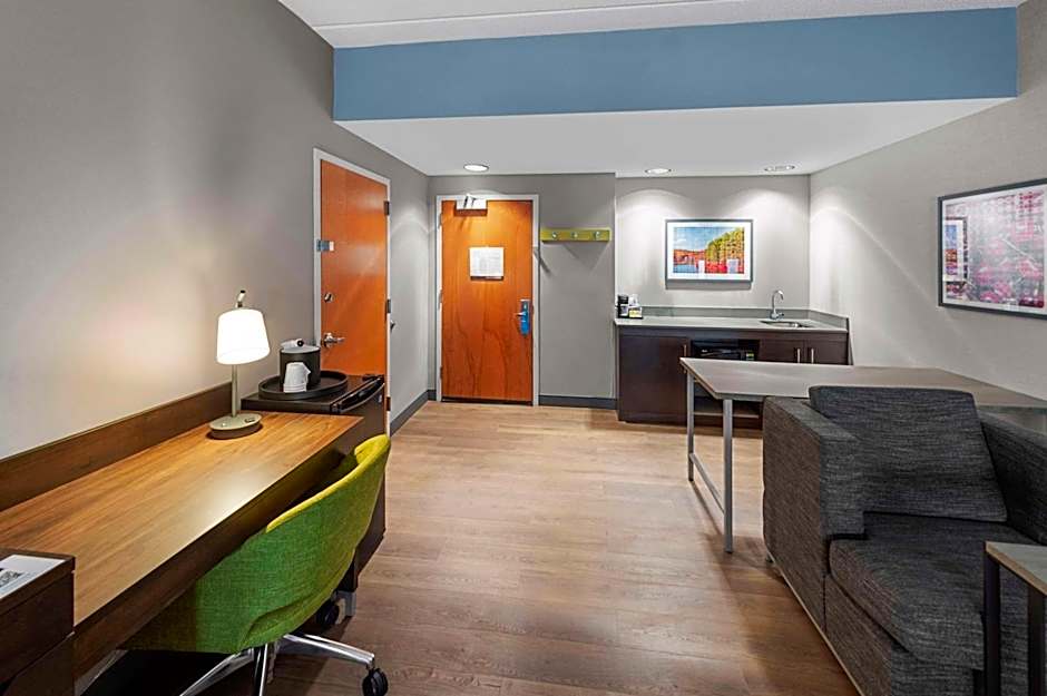 Hampton Inn By Hilton Nanuet