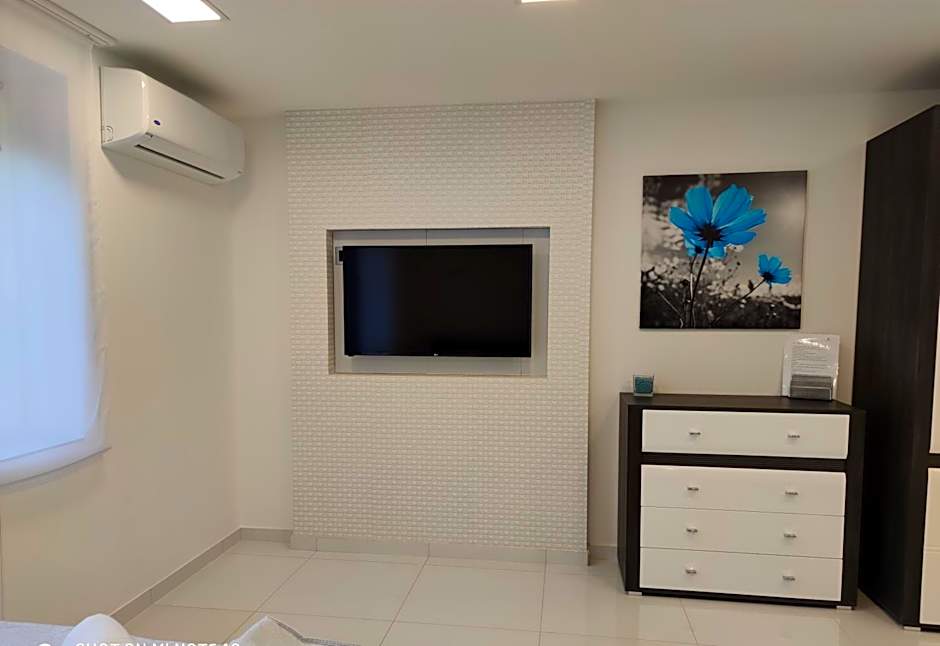 AQUA SOLAR APARTMANHÁZ