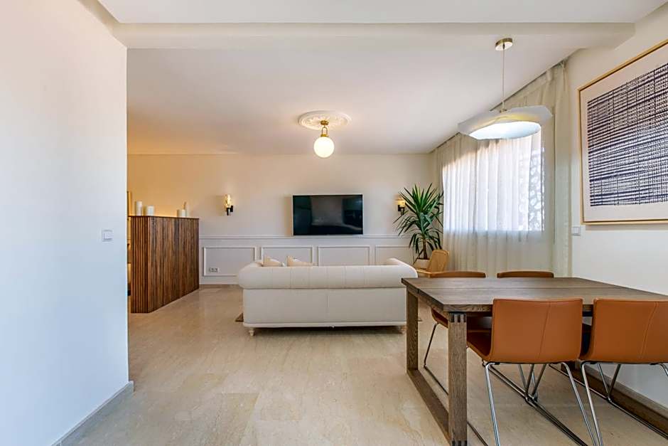 ZARI Boutique ApartHotel