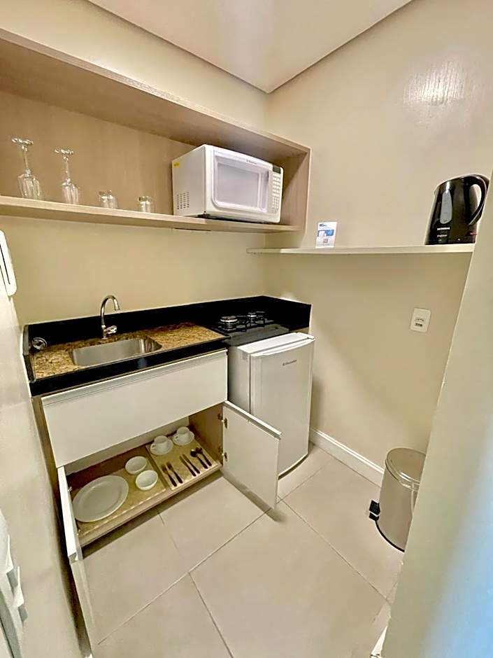 Hotel Adrianópolis All Suites