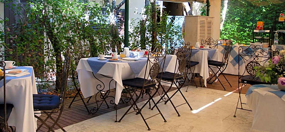 Hotel Navy