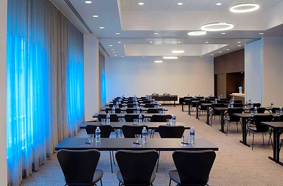 The Royal Sonesta Minneapolis Downtown