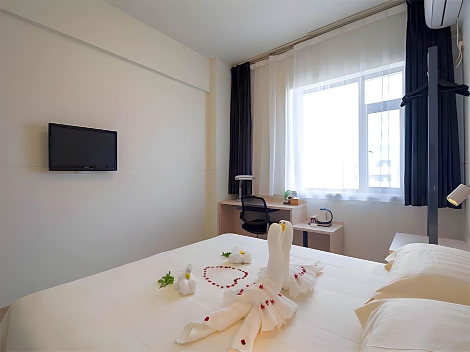 Jinjiang Inn Jiangyin Sports Center Chengjiang Middle Road