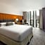 Hotel Chicago Downtown, Autograph Collection by Marriott