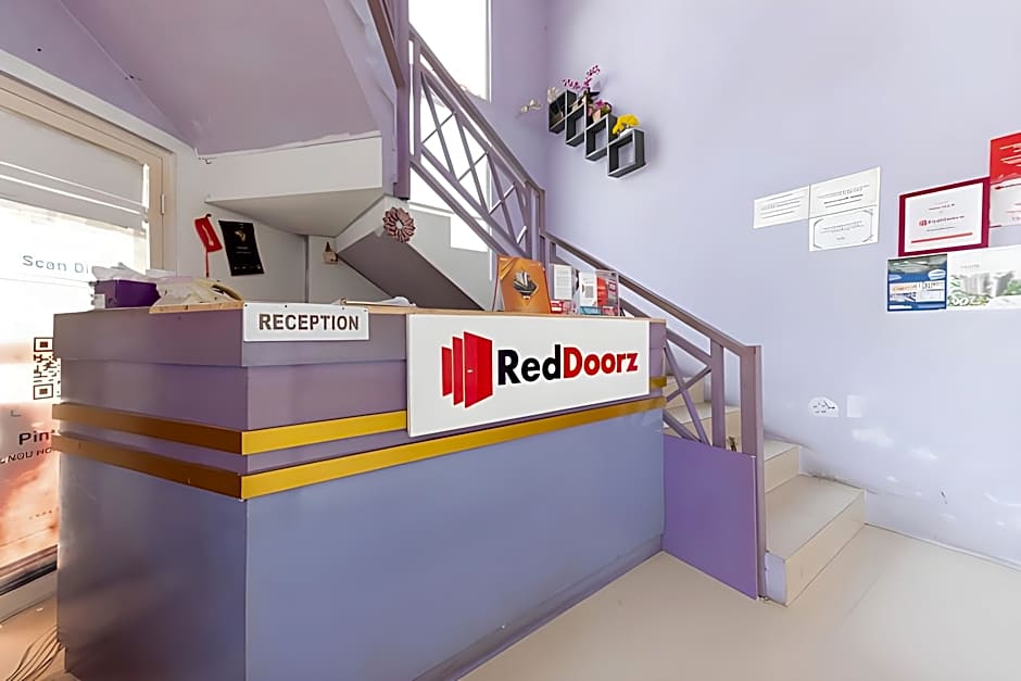 RedDoorz Plus @ Tuparev Cirebon 2.