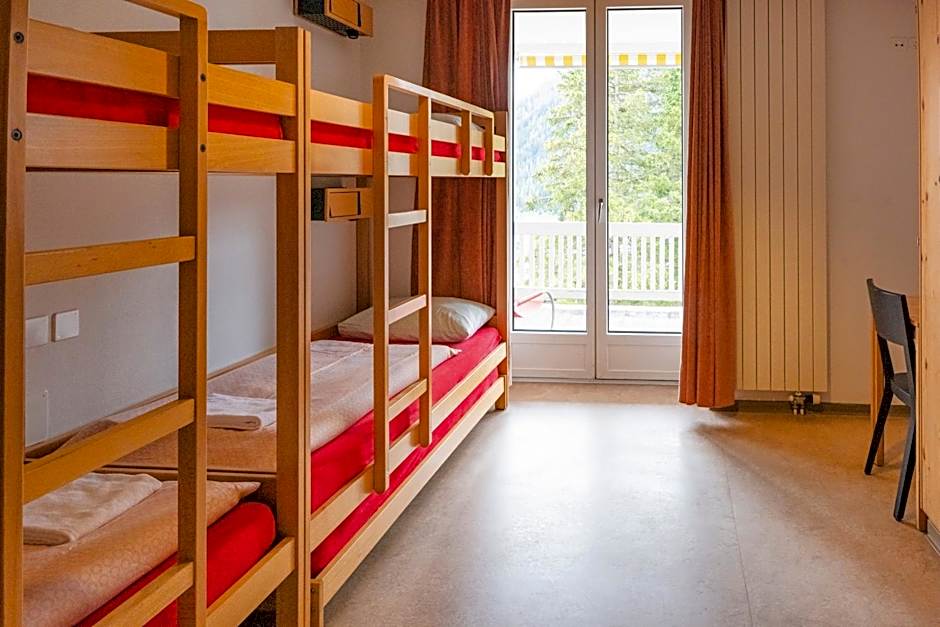 Davos Youth Hostel