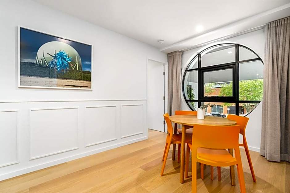 Stylish 2BR Sanctuary in the Heart of Braddon - Hosted by Canstay