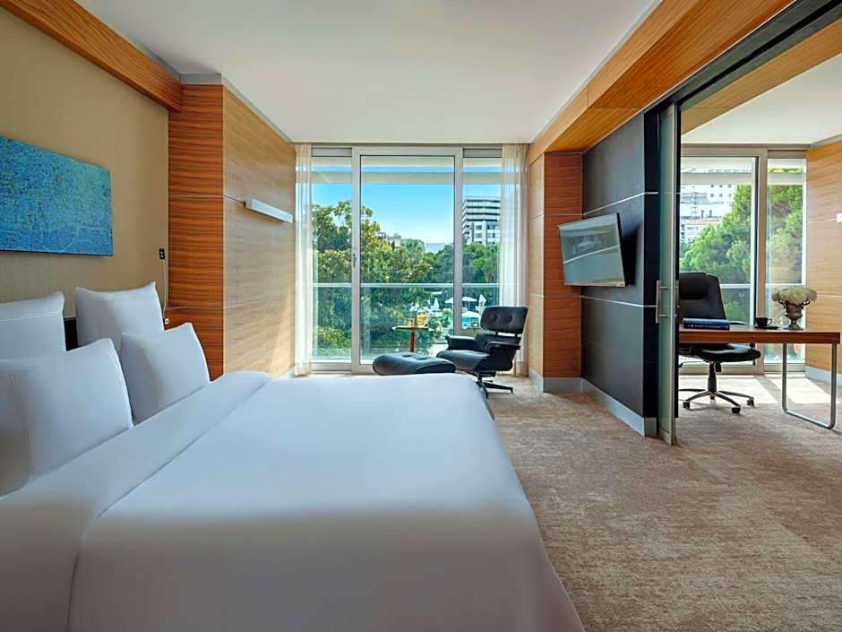 Swissotel Buyuk Efes Izmir