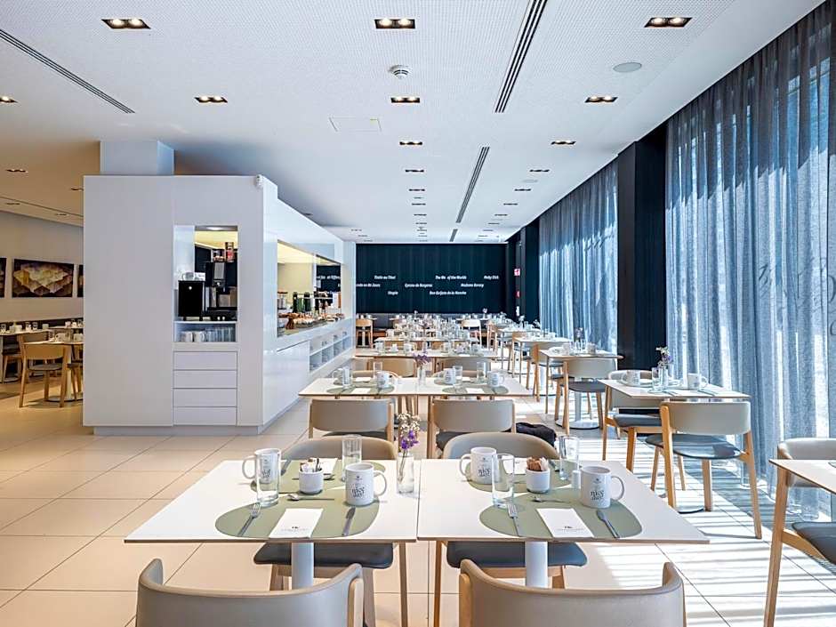 Eurostars Book Hotel