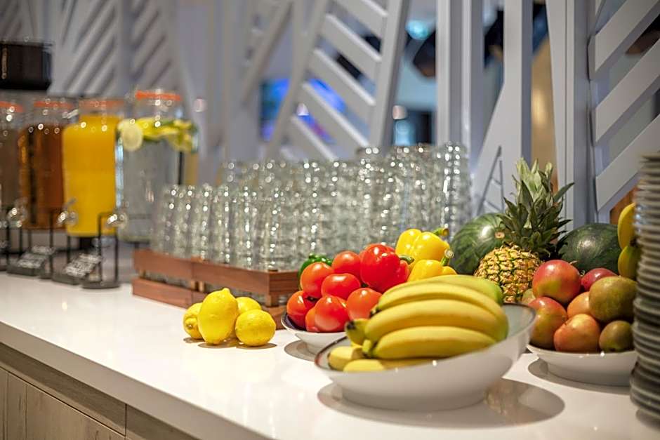 Holiday Inn - the niu, Yen Hamburg City By IHG