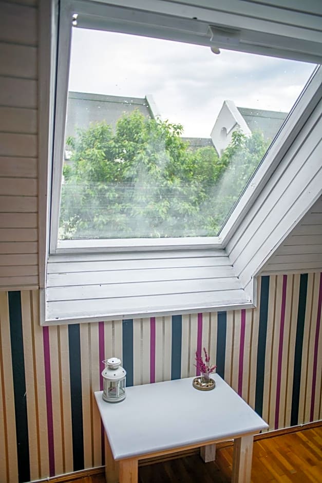 BELYSIUM Bed & Breakfast Panzió