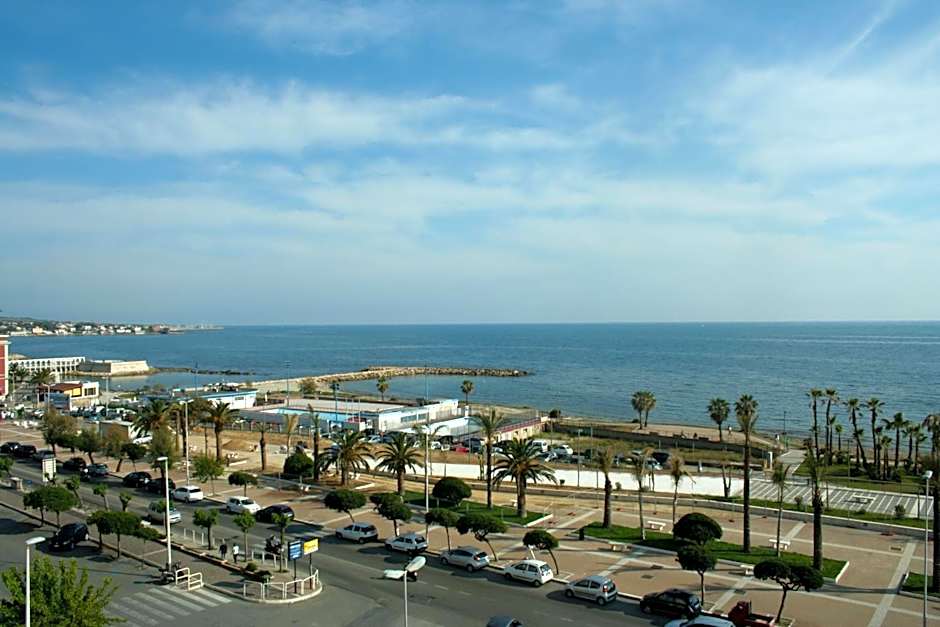 Hotel Mediterraneo