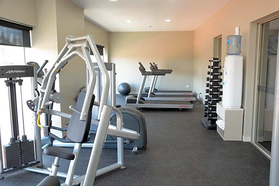 Ratsun Nadi Airport Apartment Hotel