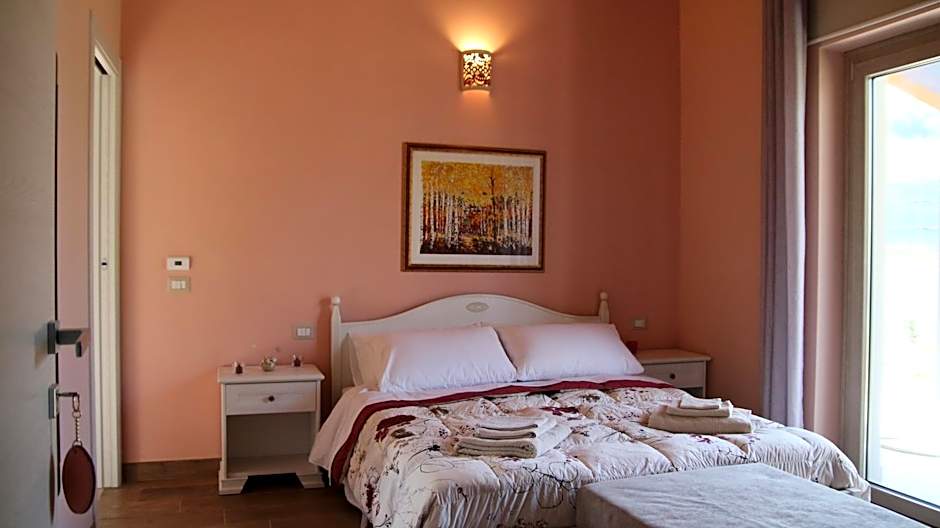Photo 1 of 6 of Deluxe 1 Extra Bed