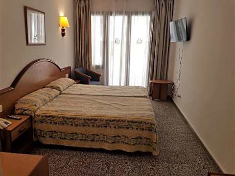 Twin Room with Terrace