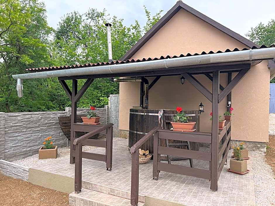 Négy Évszak Vendégház