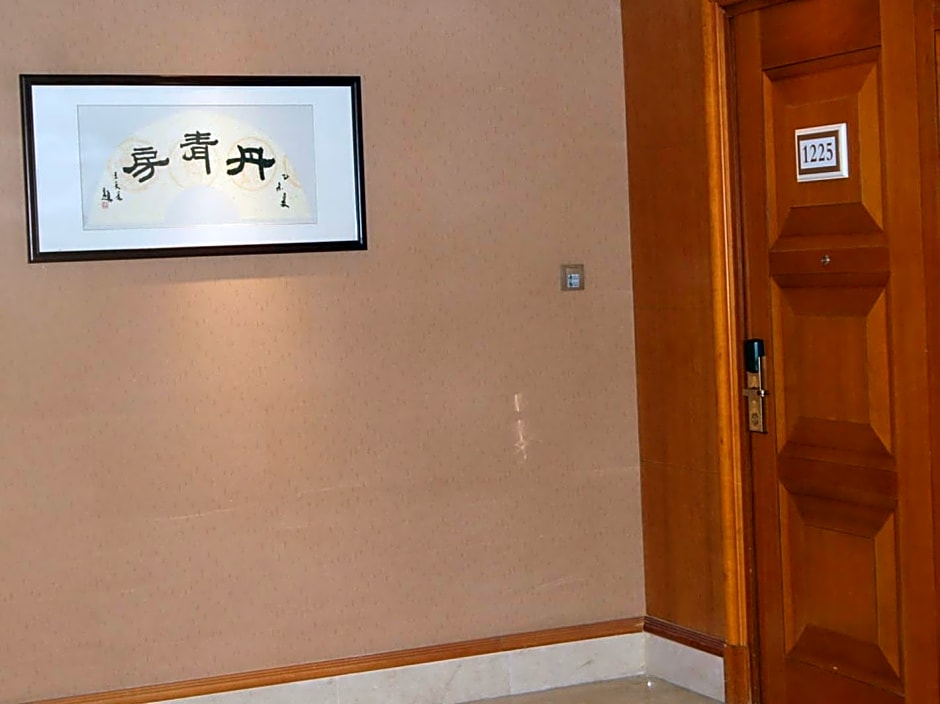 Babylon Hotel