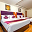 Sumitel Hotel 500 meters from Mall Road