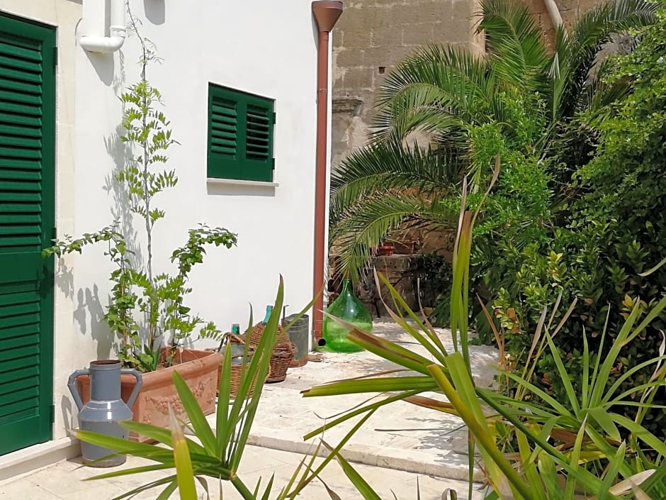 Agorà Suites & Apartments