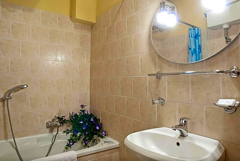 Argentiere Room Apartments