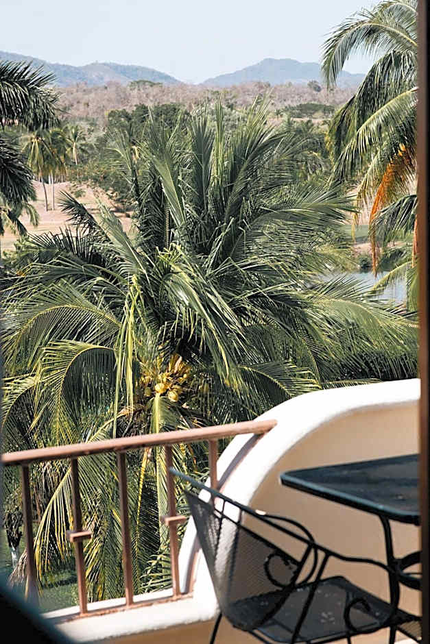 Penthouse Villa at Ixtapa Marina