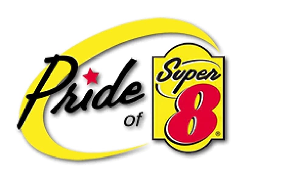 Super 8 by Wyndham Pigeon Forge Dollywood Lane