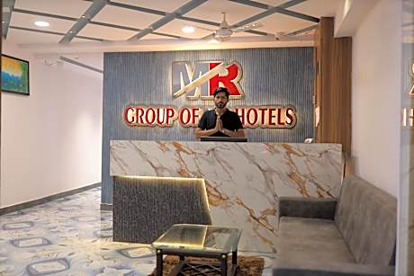 HOTEL MARUTI R