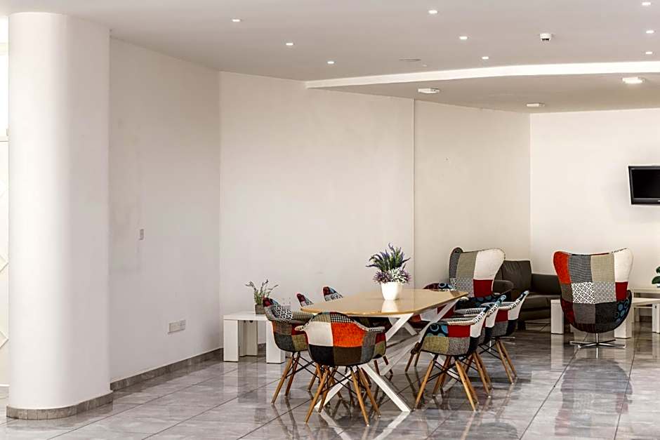 Papantonia Hotel